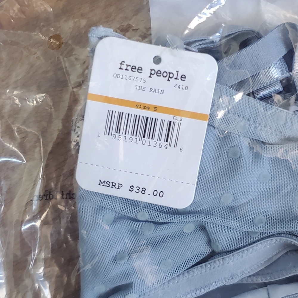 💙 Free People Sierra Bandeau 💙 - Picture 8 of 16